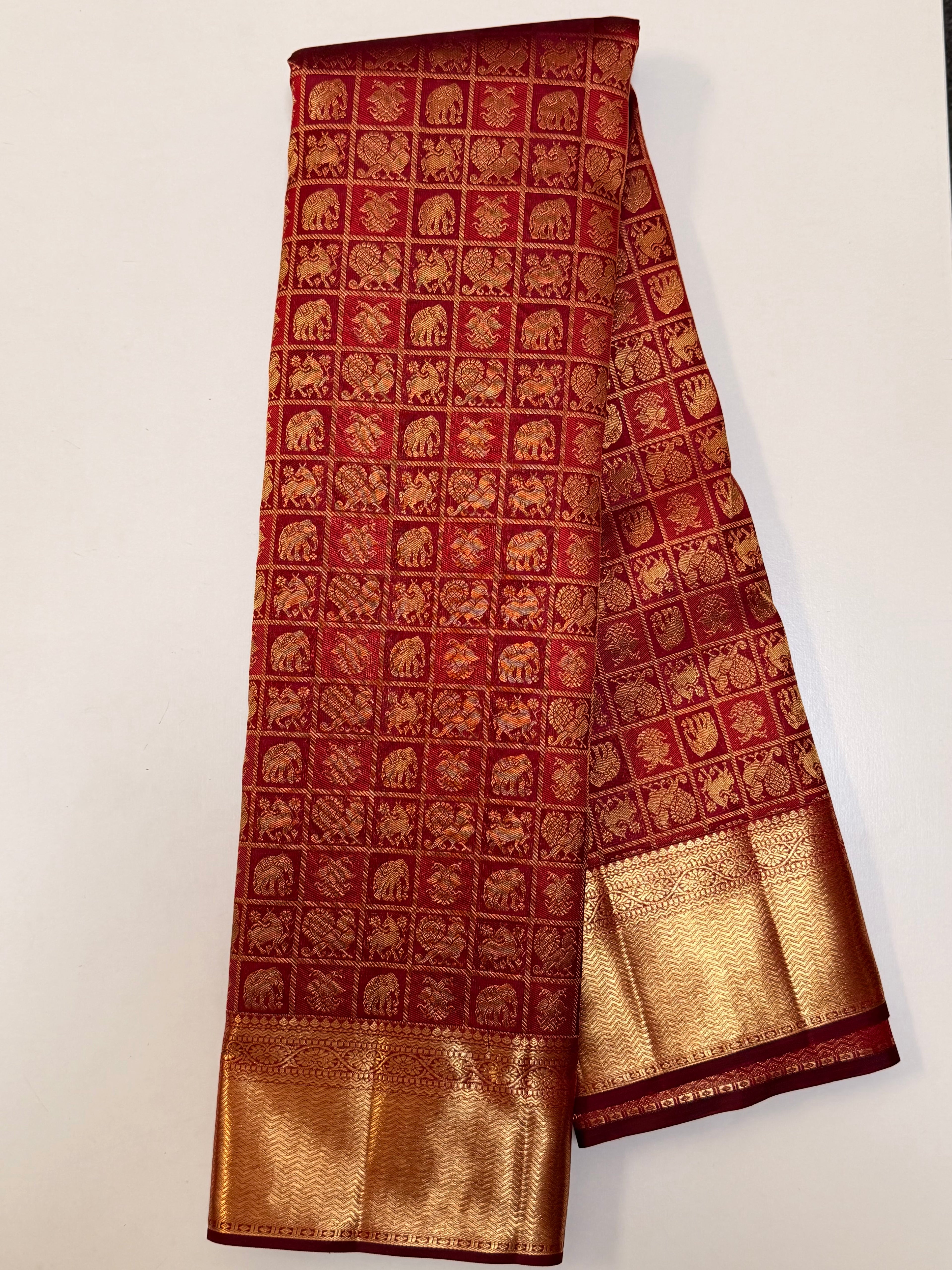 Kanchipuram Traditional Red Wedding Silk Saree
