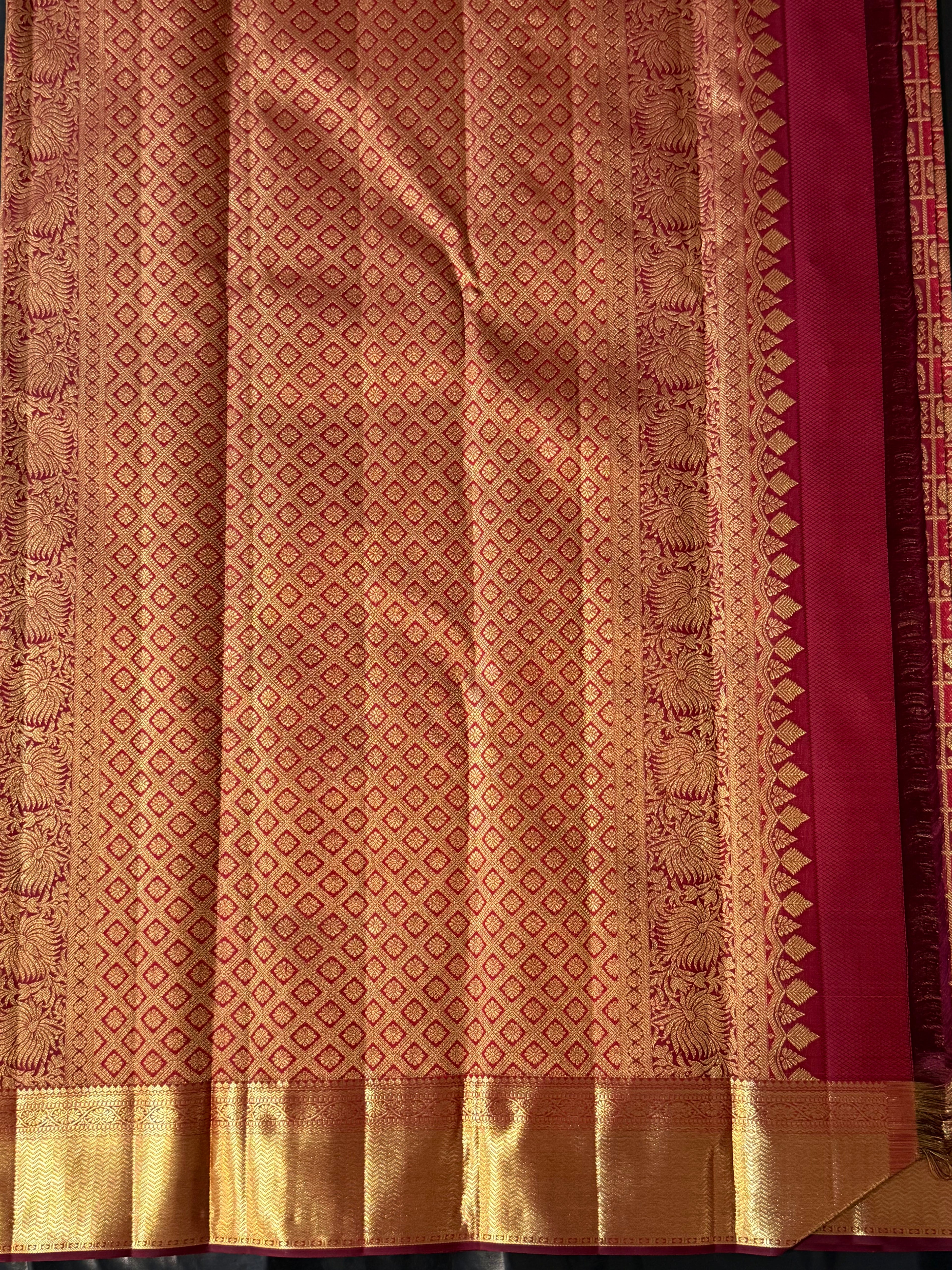Kanchipuram Traditional Red Wedding Silk Saree